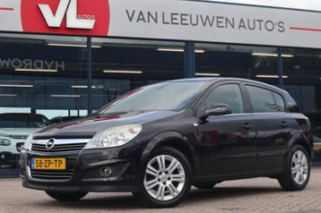 Opel Astra 1.6 Cosmo | Automaat | Cruise | Trekhaak beschikbaar voor biedingen