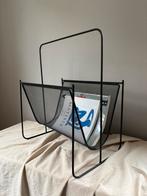 Vintage zwart metalen Pilastro lectuurbak met greep, Huis en Inrichting, Ophalen of Verzenden, Zo goed als nieuw