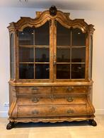 Wortelnoten Kabinet Porceleinkast 18 de eeuw ca 1750, Antiek en Kunst, Ophalen