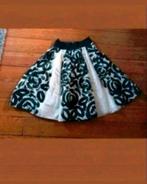 Zara mooi rok, Maat 38/40 (M), Ophalen of Verzenden, Zo goed als nieuw, Onder de knie