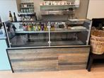 Koelvitrine 2m breed, 104diep, 131 hoog, Ophalen, 200 liter of meer, 60 cm of meer, 160 cm of meer