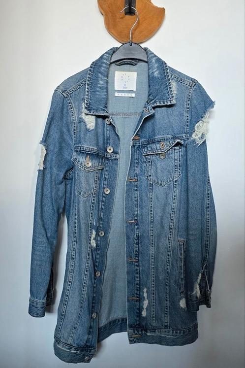 Spijkerjas maat M, merk Anti-Blue versleten en oversized, Kleding | Dames, Jassen | Zomer, Zo goed als nieuw, Maat 38/40 (M), Blauw
