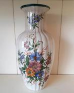 Antieke vaas vol bloemen decor, Antiek en Kunst, Antiek | Vazen, Ophalen of Verzenden