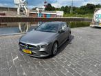 DEALER ONDERHOUDEN MERCEDES BENZ A250e MAGNO GREY PANORAMDAK, Zwart, 4 cilinders, 160 pk, Plug-in hybride