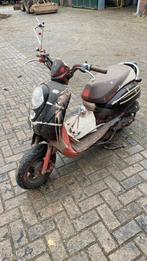 Scooter voor onderdelen, Fietsen en Brommers, Gebruikt, Benzine, Ophalen, Overige merken