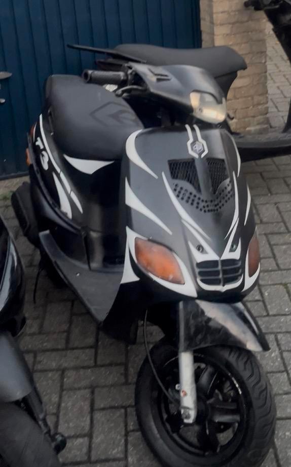 Zip type 3, Fietsen en Brommers, Brommers | Tuning en Styling, Zo goed als nieuw, Ophalen