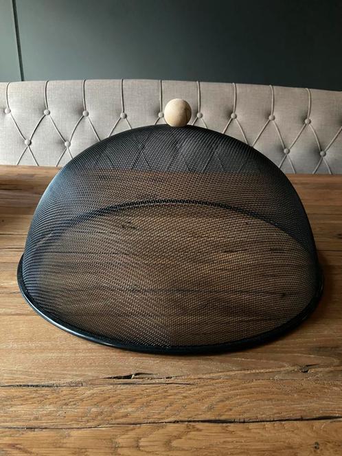Vliegenkap voedselkap voor buiten vleeskap Nieuw!, Huis en Inrichting, Woonaccessoires | Dienbladen, Zo goed als nieuw, Hout, Rond