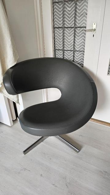 Varier draaistoel fauteuil peel club design beschikbaar voor biedingen