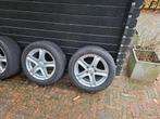 Hankook winterbanden 205-55-16inch, Auto-onderdelen, Banden en Velgen, Ophalen, Gebruikt, 16 inch, Band(en)