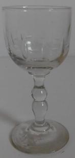 Antiek glas met olijfslijpsel, Antiek en Kunst, Antiek | Glas en Kristal, Ophalen of Verzenden