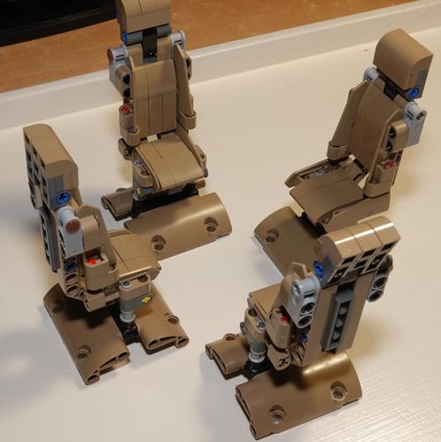 Lego Technic stoelen ala 42110 op vrijstaand platform, Kinderen en Baby's, Speelgoed | Duplo en Lego, Gebruikt, Lego, Losse stenen