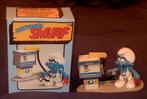 Pompbediende Smurf National + doosje reclame smurf Schleich, Verzenden, Zo goed als nieuw, Verschillende Smurfen