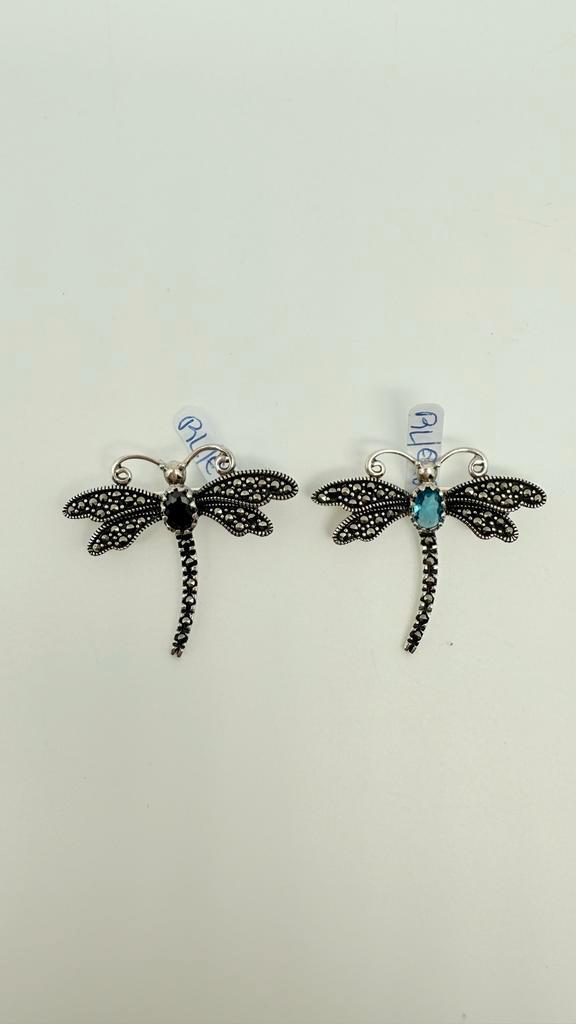 Zilveren Libelle broches met verschillende steentjes inleg., Sieraden, Tassen en Uiterlijk, Broches, Nieuw, Zilver, Zwart, 4 tot 7 cm