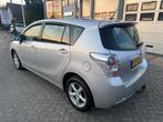 Toyota Verso 1.8 VVT-i Aspiration 7persoons, Airco,Trekhaak, Voorwielaandrijving, 450 kg, 4 cilinders, 7 stoelen