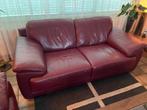2 x tweezitsbank bordeaux rood leer, Ophalen, 150 tot 200 cm, Tweepersoons, Zo goed als nieuw