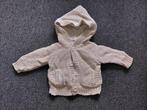 Beige gebreid vestje gevoerd en met muts maat 62 Hema, Ophalen of Verzenden, Gebruikt, Truitje of Vestje