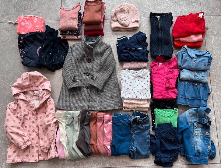 Kledingpakket maat 80-86 meisje 42 stuks, Kinderen en Baby's, Kinderkleding | Kinder-kledingpakketten, Zo goed als nieuw, Maat 92