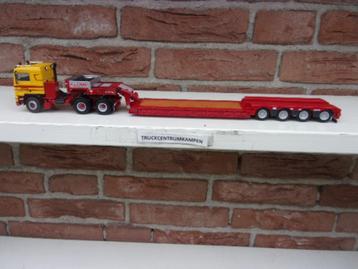WSI  Volvo  F12  6 x 2  van  Klomp  Transport  Zwolle. beschikbaar voor biedingen