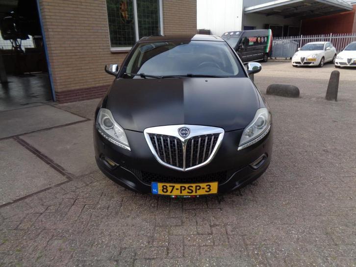 Lancia Delta 1.4 16V Multiair 2011 Hard Black ( nieuwe APK ), Auto's, Lancia, Particulier, Delta, Airconditioning, Boordcomputer