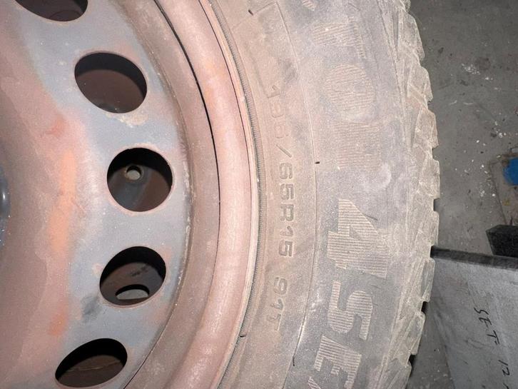 Winterbanden, Auto-onderdelen, Banden en Velgen, Band(en), Winterbanden, 15 inch, 195 mm, Ophalen