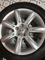 Zgan Volvo 17 inch velgen met Nokian winterbanden, Auto-onderdelen, Banden en Velgen, Ophalen, Gebruikt, Banden en Velgen, 17 inch