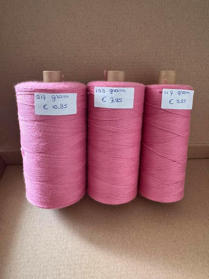 Garens - bockens katoen 8/2 - roze, Hobby en Vrije tijd, Naaien en Fournituren, Zo goed als nieuw, Garen of Naald(en), Ophalen of Verzenden