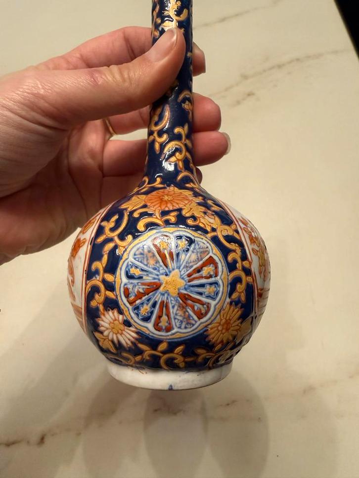 Japans vaasje, Kutani/Imari, handbeschilderd, Antiek en Kunst, Antiek | Vazen, Ophalen of Verzenden