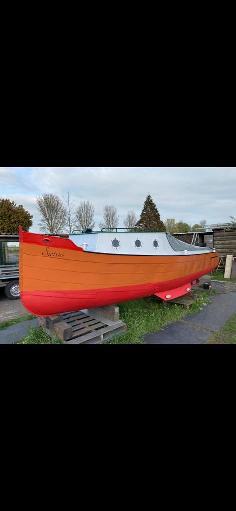 Opduwer sleper 1912 gerestaureerd, Watersport en Boten, Sloepen, Zo goed als nieuw, 6 meter of meer, Binnenboordmotor, Diesel