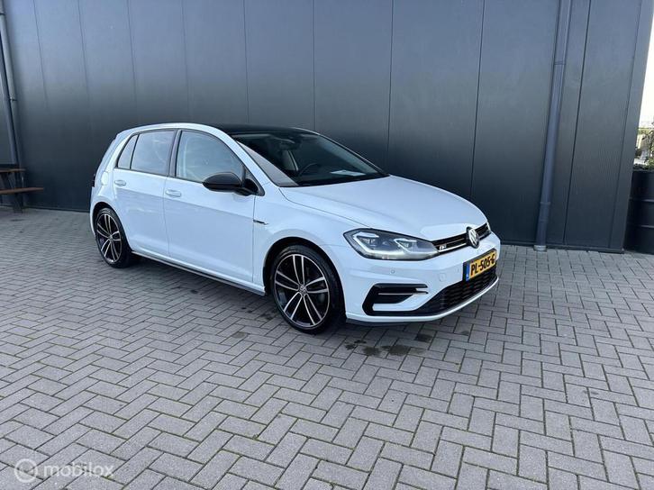 Volkswagen Golf 1.6 TDI Highline Business R-Line Bomvol!, Auto's, Volkswagen, Bedrijf, Te koop, Golf, ABS, Achteruitrijcamera