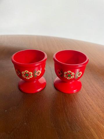 Retro Emsa eierdopjes rood beschikbaar voor biedingen