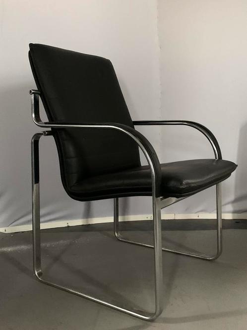 4 zwart leren eetkamerstoelen zware vintage design stoelen, Huis en Inrichting, Stoelen, Gebruikt, Vier, Leer, Metaal, Zwart, Ophalen