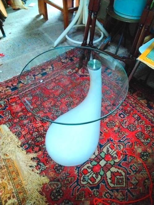 Design bijzet tafeltje Nederlands, Huis en Inrichting, Tafels | Bijzettafels, Zo goed als nieuw, Rond, Minder dan 55 cm, Ophalen