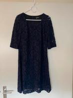 Donkerblauwe, kanten jurk van Ladress (S), Zo goed als nieuw, Knielengte, Maat 36 (S), LaDress