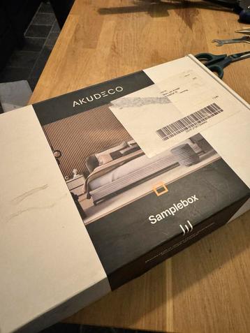 AKUDECO SAMPLE BOX 6 Kleuren beschikbaar voor biedingen