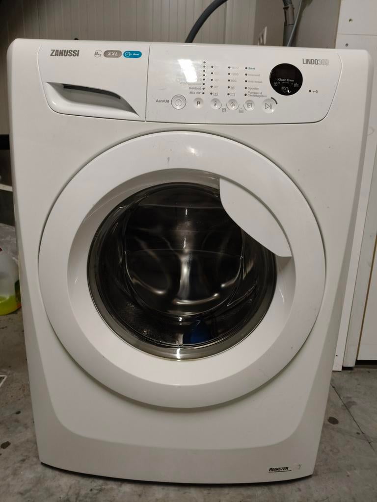 Zanussi 8kg xxl wasmachine A++, Witgoed en Apparatuur, Wasmachines, Ophalen, Zo goed als nieuw, 85 tot 90 cm, 1200 tot 1600 toeren
