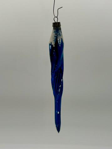 Oude kerstbal blauwe pegel beschikbaar voor biedingen