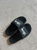 Stüssy Nike slippers EU40  ||   Zgan, Slippers, Zwart, Ophalen of Verzenden, Zo goed als nieuw