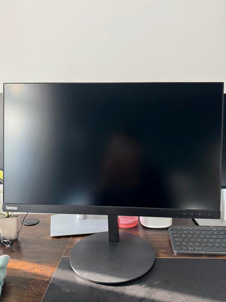 Lenovo 24 Inch Full  HD monitor with USB C, Computers en Software, Monitoren, Zo goed als nieuw, 60 Hz of minder, DisplayPort