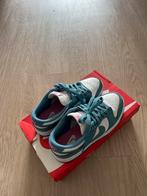 Nike dunk low South Beach maat 38,5, Kleding | Dames, Schoenen, Nike, Gedragen, Blauw, Ophalen of Verzenden