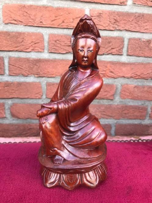 mooi houten beeldje van Kwanyin, Antiek en Kunst, Kunst | Beelden en Houtsnijwerken, Ophalen of Verzenden
