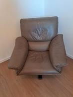 Leolux mooie leren draaistoel fauteuil, Huis en Inrichting, Fauteuils, Ophalen, Gebruikt, Minder dan 75 cm, Leer