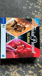 Trivial pursuit team, Hobby en Vrije tijd, Gezelschapsspellen | Kaartspellen, Vijf spelers of meer, Ophalen of Verzenden, Zo goed als nieuw