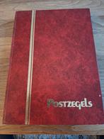 Postzegelalbum met Nederlandse en buitenlandse postzegels, Postzegels en Munten, Postzegels | Volle albums en Verzamelingen, Ophalen