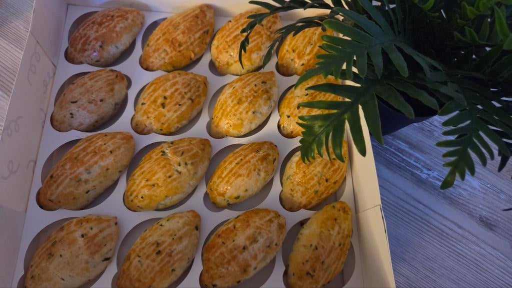 “Hartige Turkse deeggebakjes met kaas (poğaça)”, Ophalen, Bakvorm