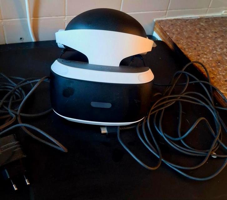 PS4 VR Bril - Weinig gebruikt, Spelcomputers en Games, Virtual Reality, Ophalen of Verzenden