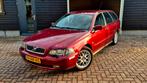 Volvo V40 2.0 I 16V 2004 Rood/Leder/PDC/STOELVER/Inruil moge, Voorwielaandrijving, 136 pk, 4 cilinders, Elektrische ramen