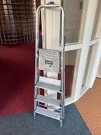 Altrex ladder, Doe-het-zelf en Verbouw, Ladders en Trappen, 2 tot 4 meter, Gebruikt, Trap, Opvouwbaar of Inschuifbaar