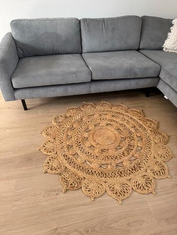 Rond Jute opengewerkt vloerkleed lotus +- 130 cm beschikbaar voor biedingen