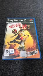 Fifa street 2, Spelcomputers en Games, Ophalen of Verzenden, Zo goed als nieuw, Sport, 3 spelers of meer