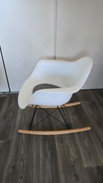 Witte Kunststof Schommelstoel, Huis en Inrichting, Stoelen, Ophalen, Gebruikt, Wit, Metaal